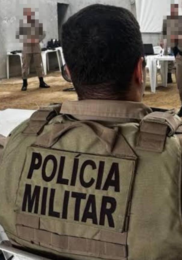 Motocicleta com diversas irregularidades é apreendida em frente a Companhia da PM em Conceição do Coité; condutora não possuía habilitação