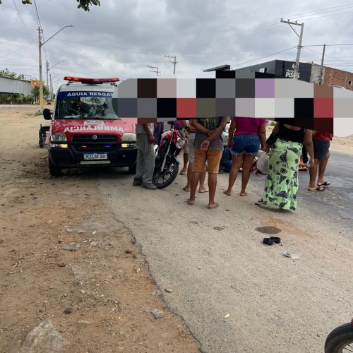 Mulher fica ferida após cair de moto enquanto passava em quebra-molas na BA-120 (Conceição do Coité X Retirolândia)