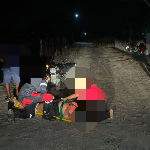 Condutora e passageira de motocicleta ficam feridas após atropelamento de cachorro em Conceição do Coité