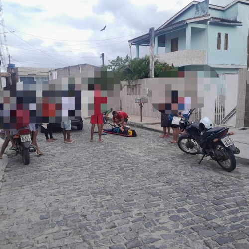 Mulher perde controle da moto e sofre suspeita de fratura ao tentar evitar atropelar gato em Conceição do Coité