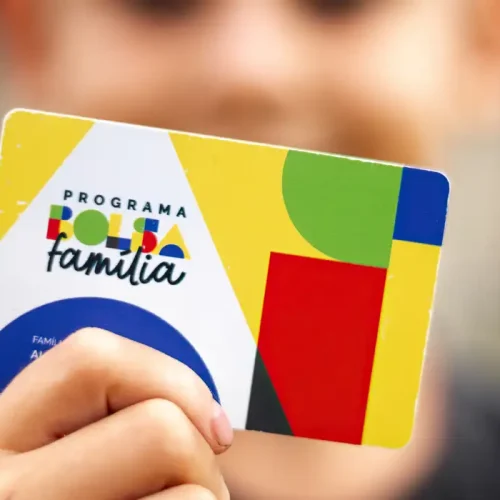 Caixa começa a pagar Bolsa Família de dezembro