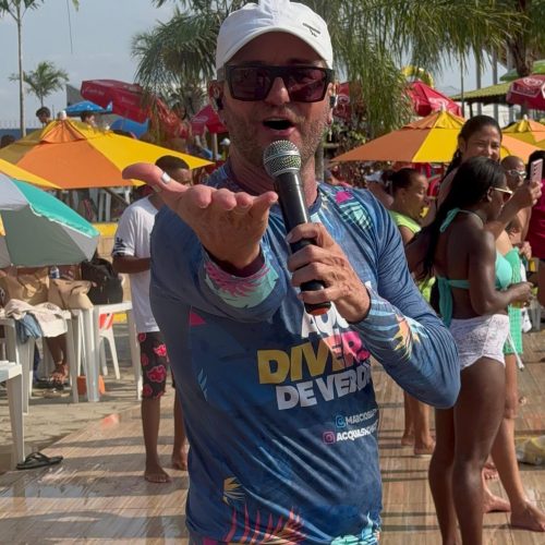 Coité: Psicólogo se torna animador de parque aquático para ajudar pessoas que sofrem de ansiedade
