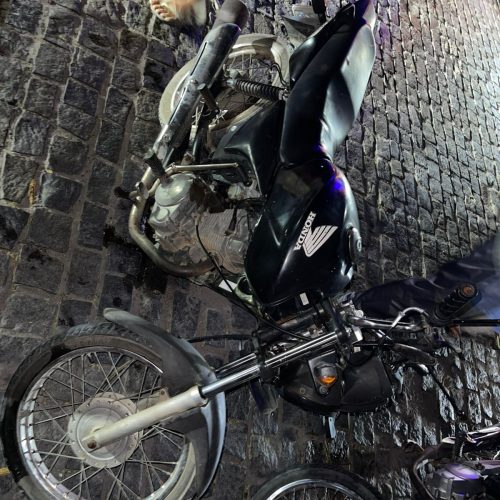 Homem fica ferido após colisão entre duas motos em Conceição do Coité