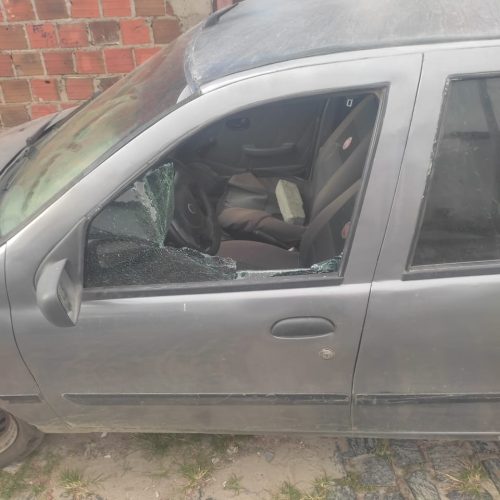 GCM conduz homem à delegacia após destruir carro do atual da ex-esposa em Conceição do Coité; ele não aceita fim do relacionamento e separação dos bens