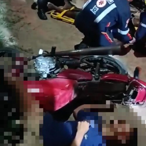 Serrinha: Motociclista morre e passageiro fica ferido ao perder o controle da direção e atingir poste de energia