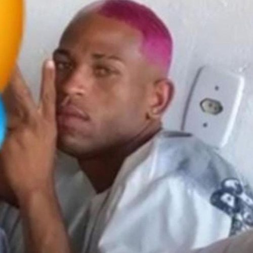 Jovem é morto a tiros próximo a igreja em Santa Bárbara