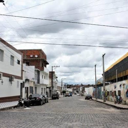 Mulher corre e frustra tentativa de roubo no bairro dos Barreiros em Conceição do Coité