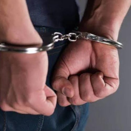 Prestador de serviço na Vaquejada de Serrinha é preso por dívida de pensão alimentícia no centro da cidade; suposto valor é  de R$ 216 mil