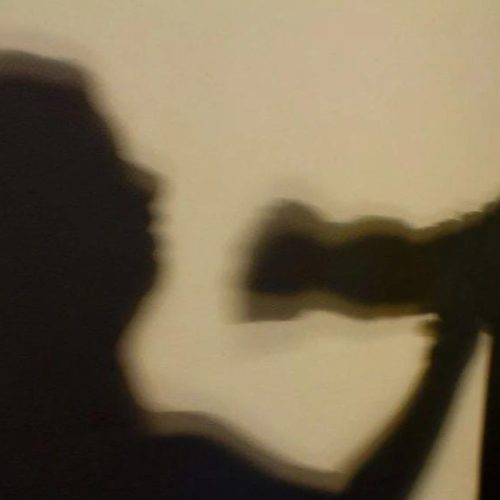 Mulher denuncia ameaças do companheiro nas Casas Populares em Conceição do Coité