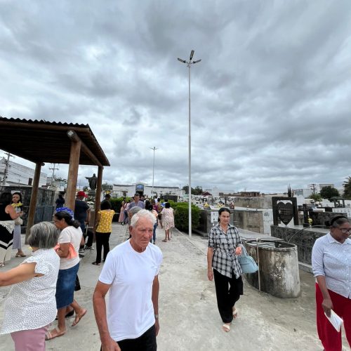 Ato solidário da PAX Vida marca o Dia de Finados em Conceição do Coité