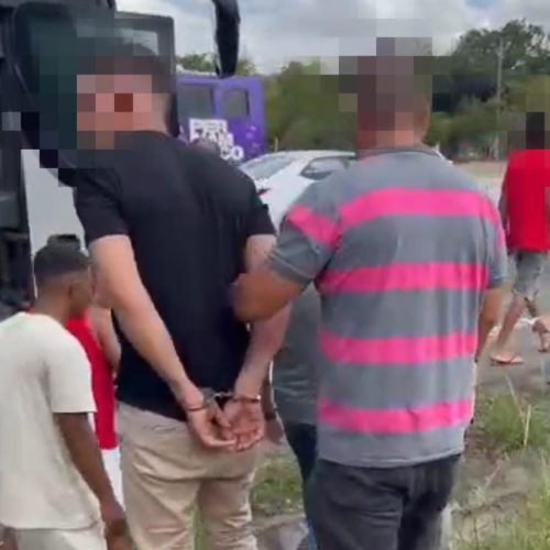 Polícia Civil prende em flagrante homem por tráfico de drogas durante abordagem a ônibus na região sisaleira
