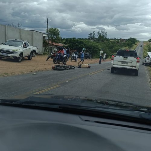 Acidente envolvendo moto de alta cilindrada e outra motocicleta termina com morte na BA-120 (trecho Retirolândia e Valente)