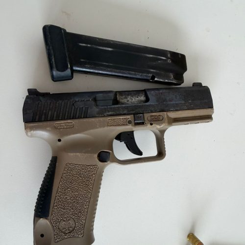 Suspeitos de homicídios morrem em confronto com a polícia na zona rural de Serrinha