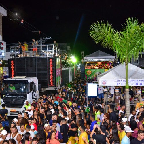 Primeiro dia da Coité Folia transcorre com paz e tranquilidade; PM, Polícia Civil e GCM não registram ocorrências graves