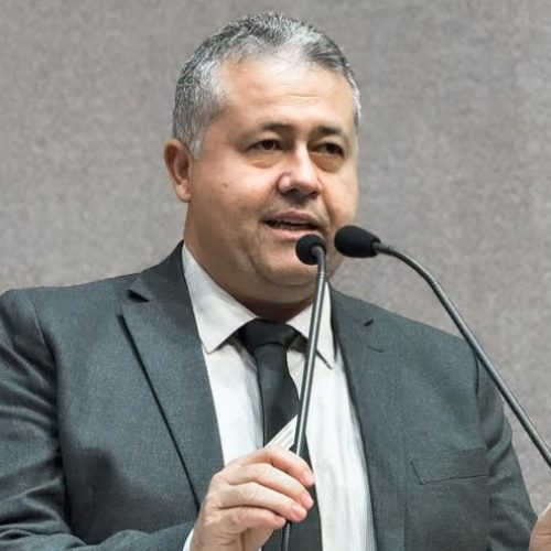 Aprovado na ALBA: projeto do deputado Alex da Piatã institui Semana Maria da Penha na rede estadual