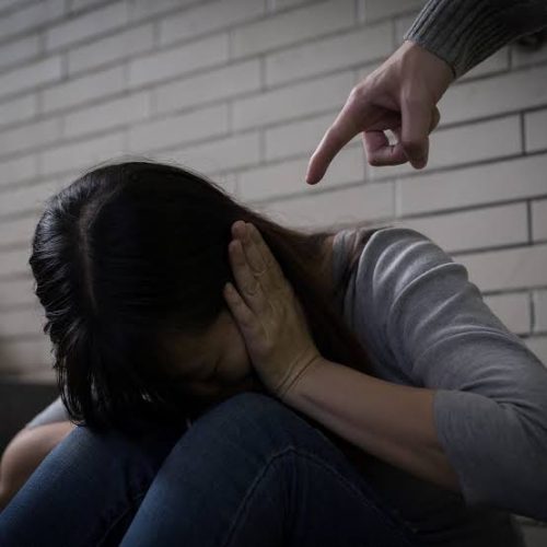 Mulher recusa denunciar companheiro, mas PM age rápido e registra caso como violência psicológica em Ichú. Entenda!