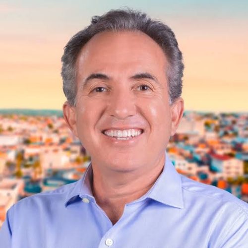 De empresário a líder político: quem é Marcelo Araújo, prefeito que ganhou projeção estadual após discurso na Câmara de Vereadores em Conceição do Coité