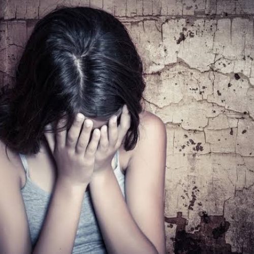 Homem de 46 anos é preso suspeito de abusar sexualmente de menina de 11 anos em Retirolândia