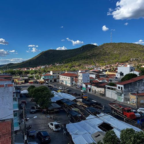 Homem é assassinado com golpes de faca  em bar na zona rural de Itiúba